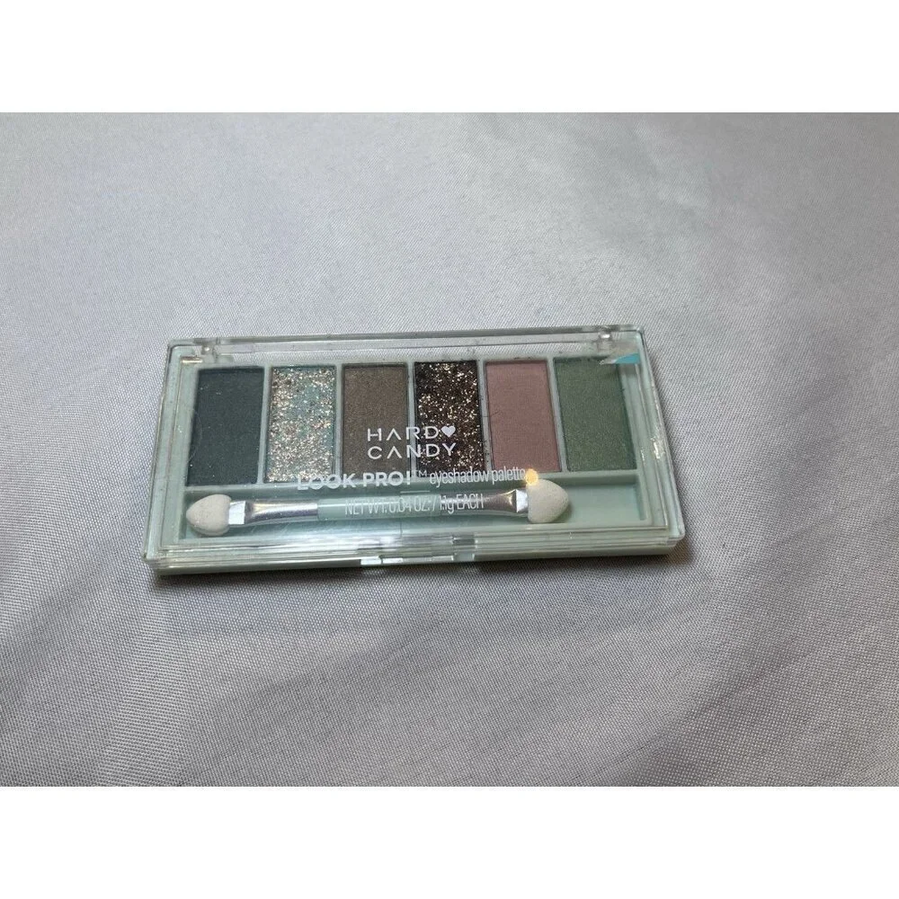 Hard Candy Beauty Look Pro Holiday 2020 Eyeshadow Palette 2114 *SMOKE OUT* Green